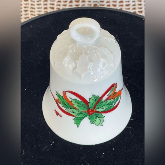 Vintage ceramic Holly & berries Christmas bell | JAPAN | vintage bell Christmas - Picture 7 of 10